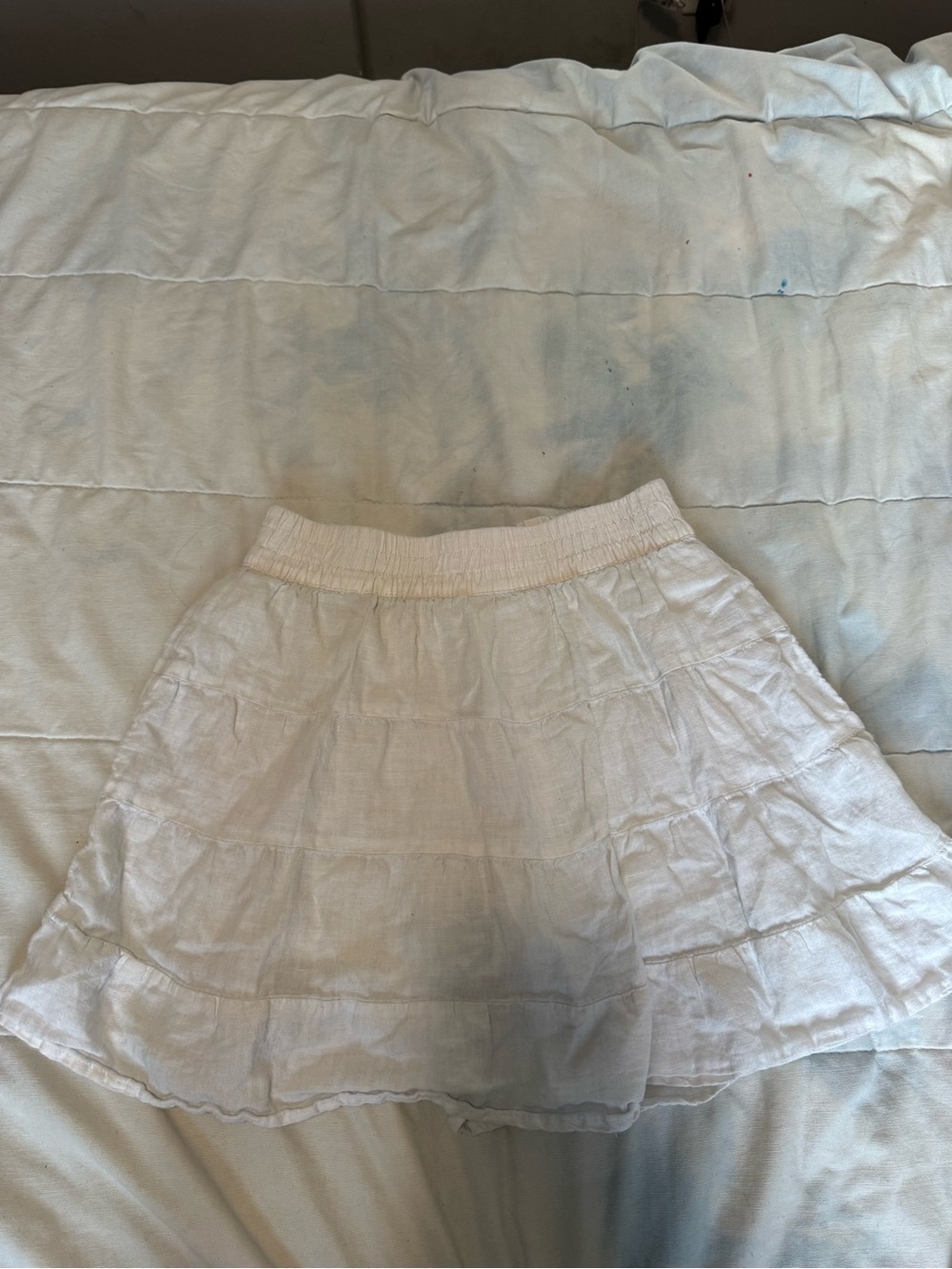 House of Harlow 1960 White 100% linen Skort